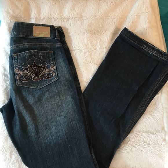 jeans with stitching